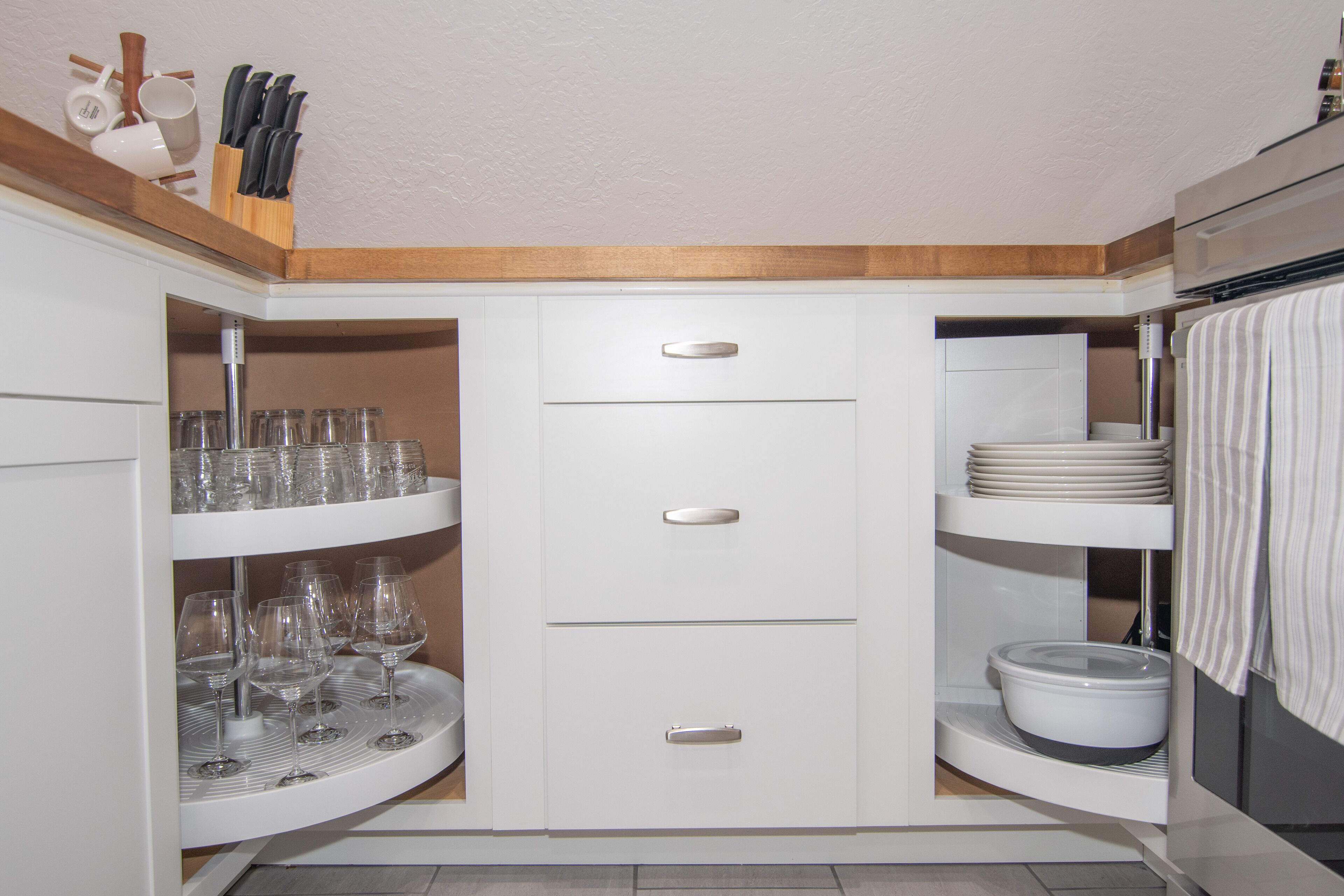 Luxury 3-Bedroom Apartment On Fenced in 5 Acres