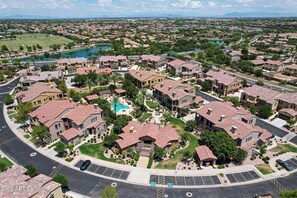 Exterior - Serenity Town House! Heated Pool, Gym! 2 King Beds! 1 Dog Friendly! (Chandler)