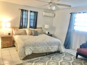 1 bedroom - Affordable waterfront 1 bedroom apartment (Providenciales)