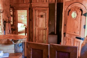 Nicht klassifiziertes Bild, 2 von 32, Schaltfläche