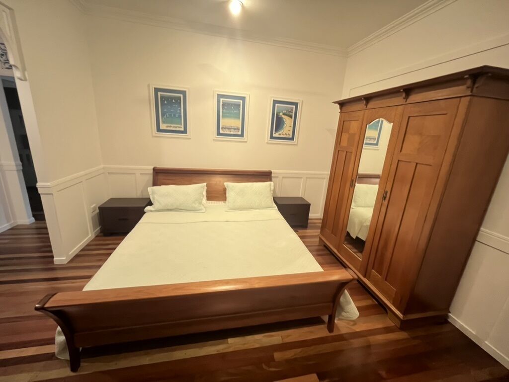 Barramundi Sunset - Queenslander, 1 minute from the beach!