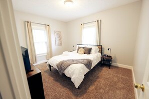 2 bedrooms, iron/ironing board, travel crib, free WiFi