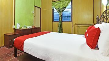 غرفة ديلوكس مزدوجة - سرير كبير | 1 غرفة نوم وملاءات أسرّة