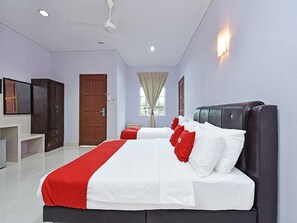 Deluxe Triple Room - Collection O 90622 Sehijau @ Cenang (Langkawi)