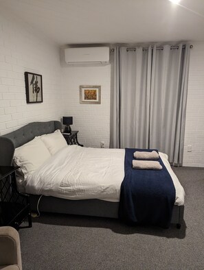 4 chambres, lit parapluie, Wi-Fi gratuit, draps fournis