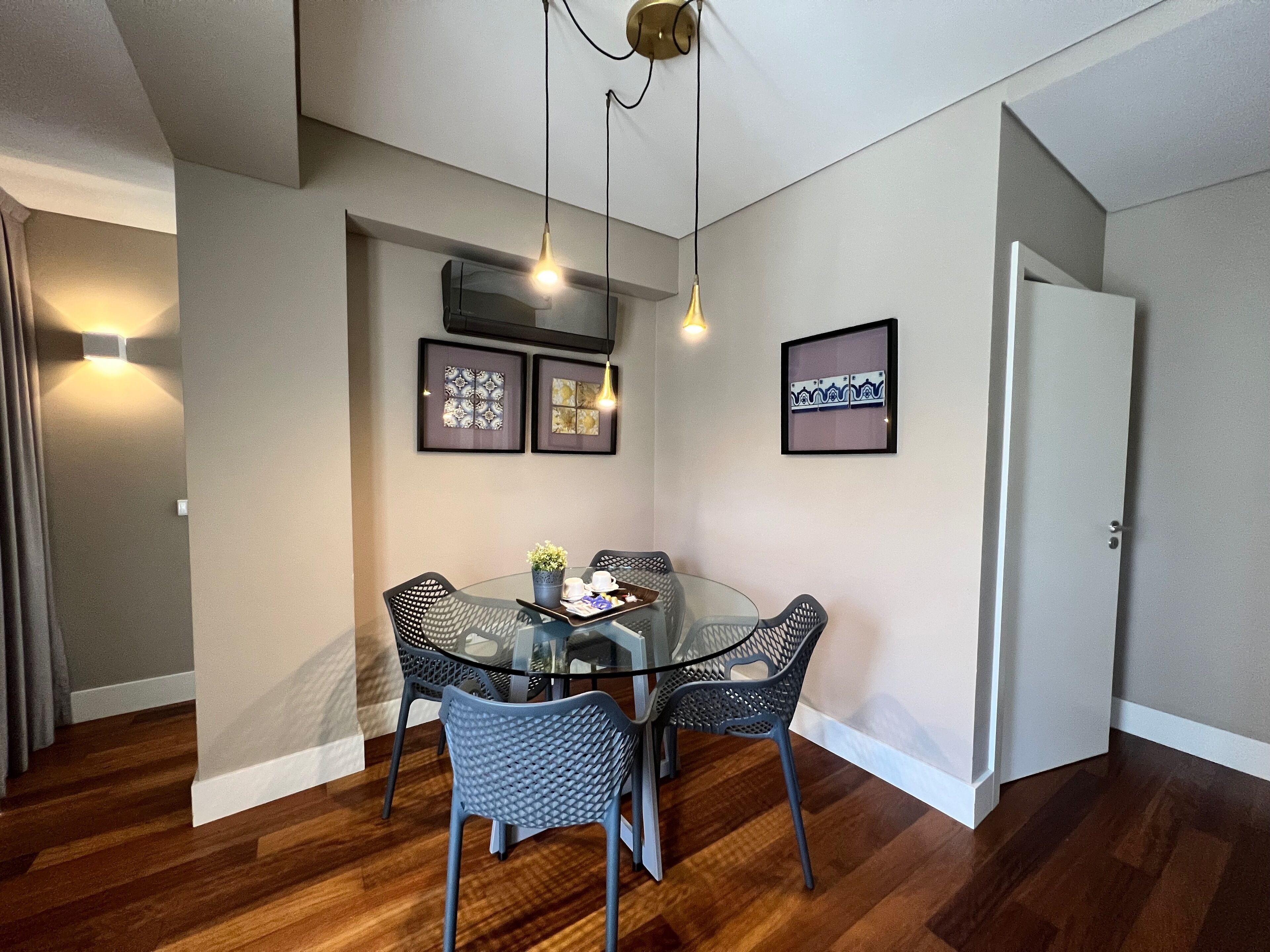 Deluxe Apartment | Living area