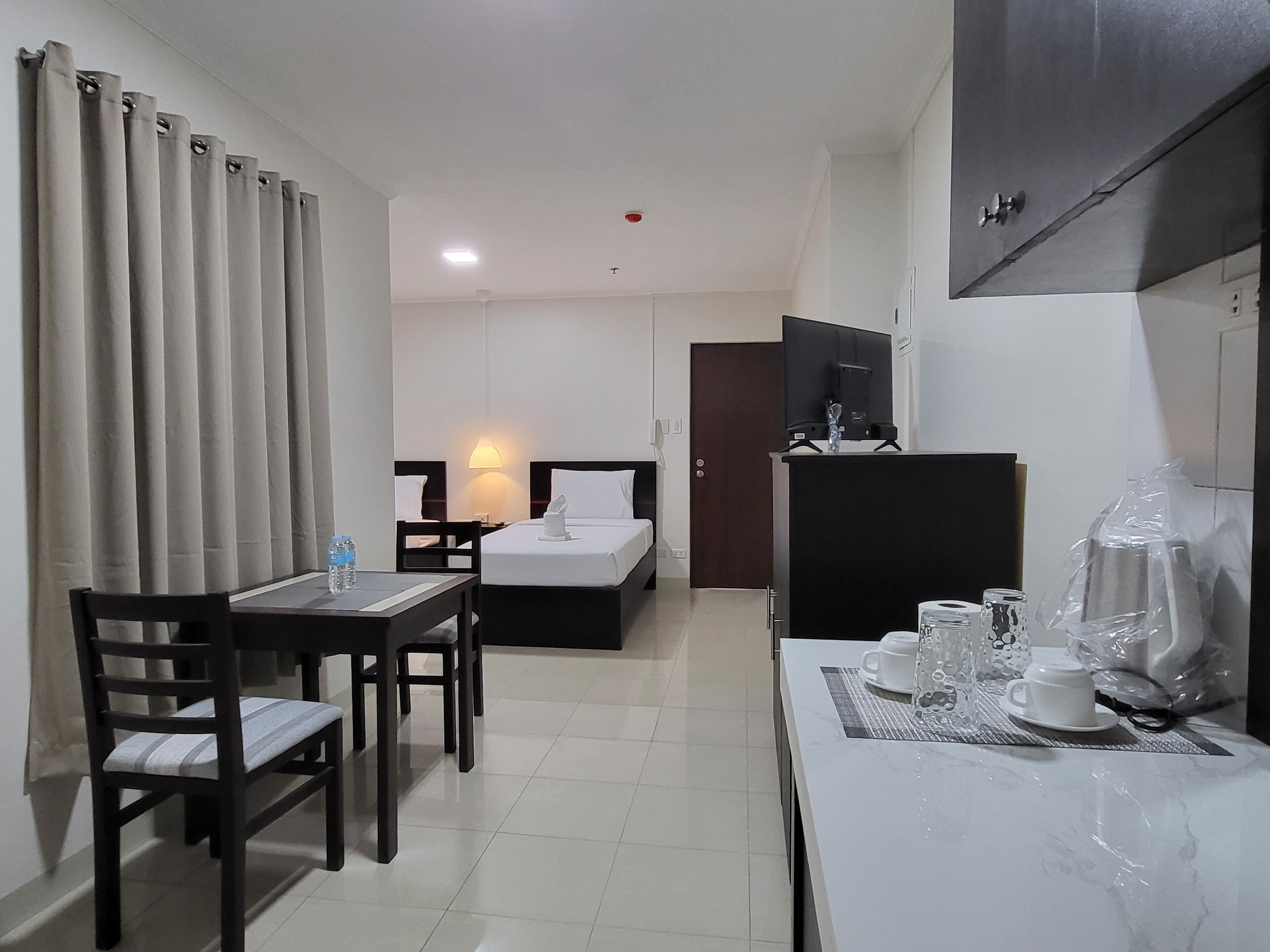 Photo - Propiedad Residences Makati