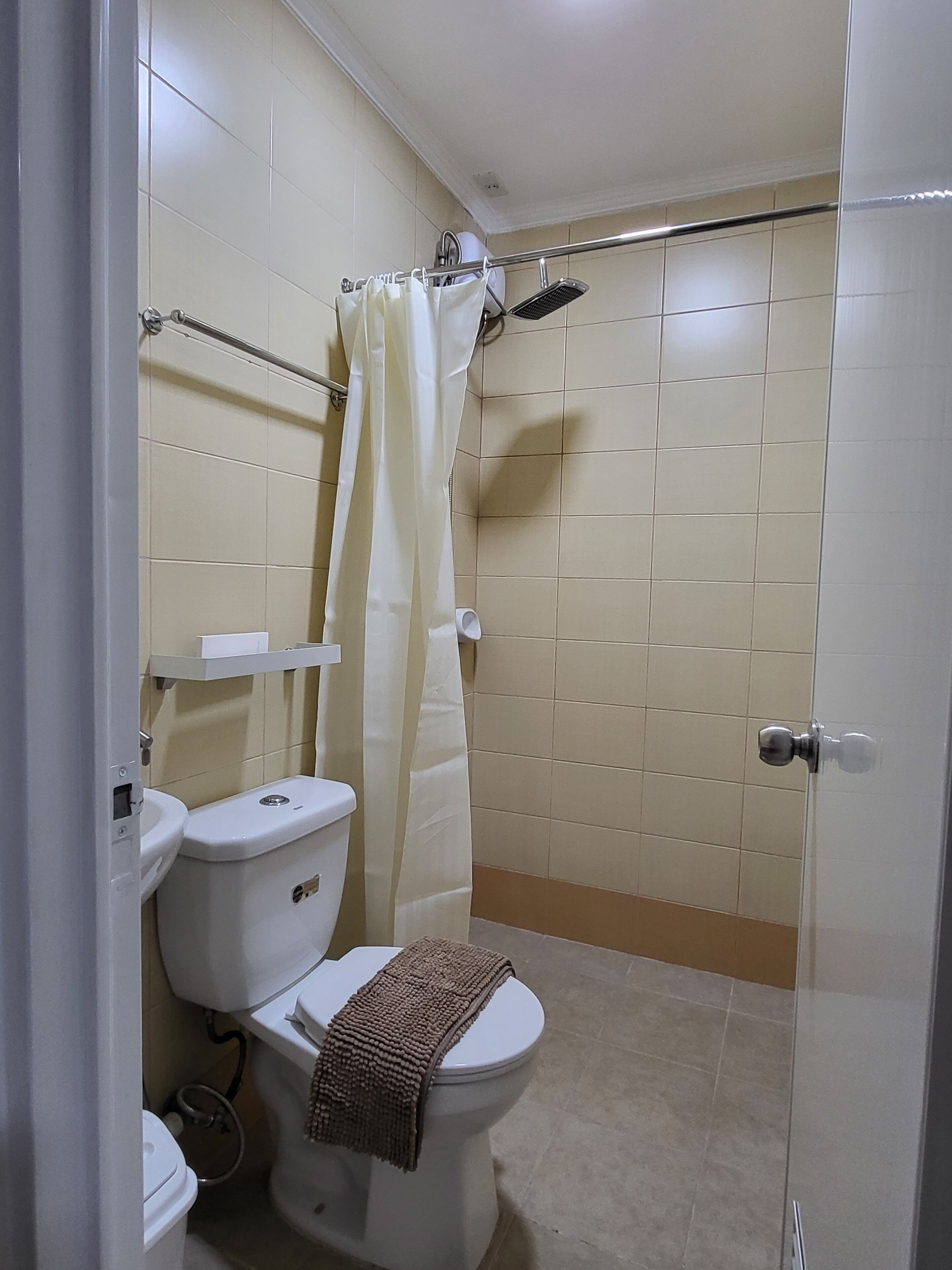 Photo - Propiedad Residences Makati