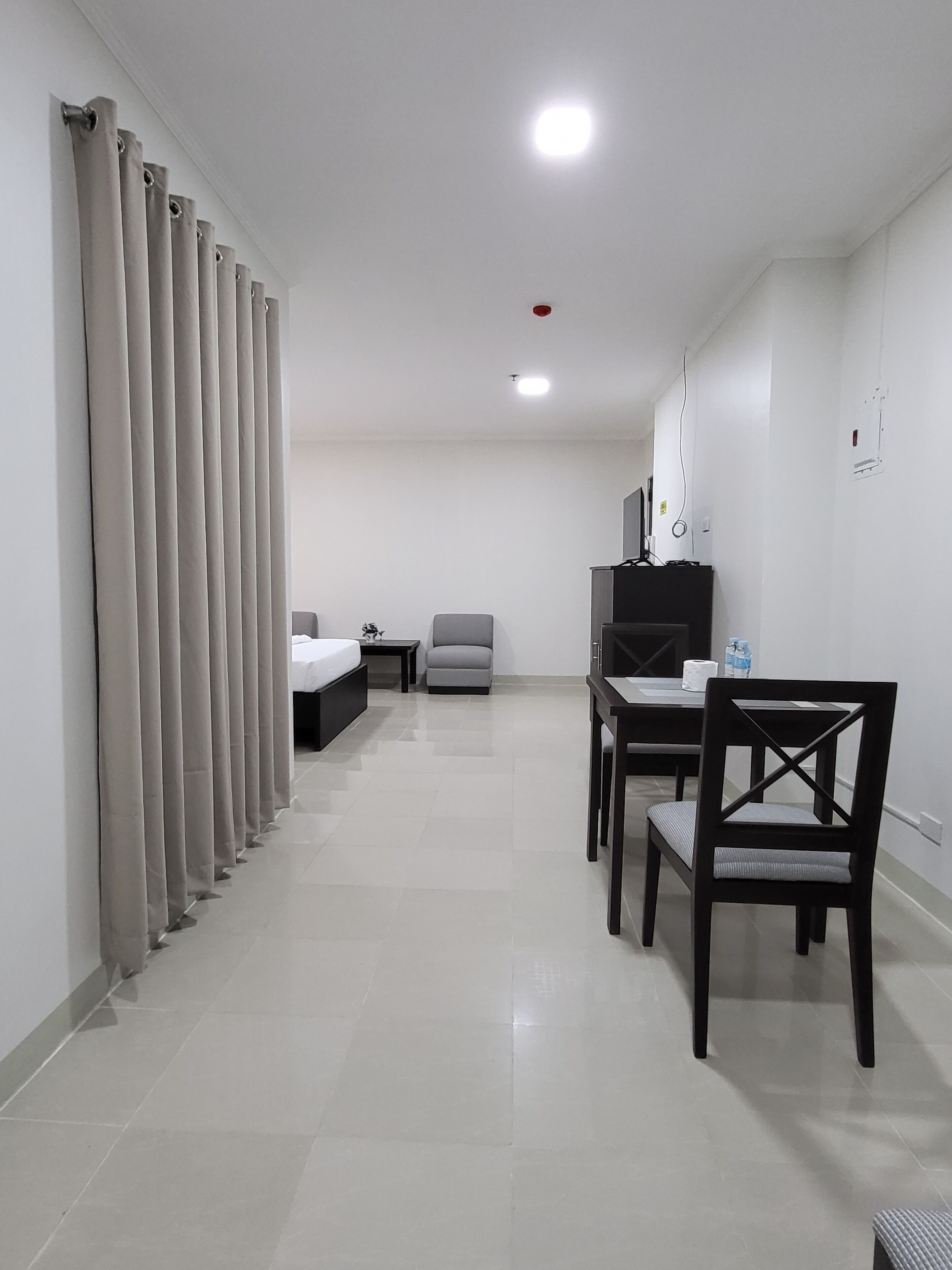 Photo - Propiedad Residences Makati