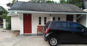 Exterior - OYO Homes 90600 Ummi Chalet Dungun (Dungun)