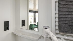 Unclassified image, 2 of 21, button - Arosa (Uitgeest)