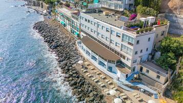 Facciata della struttura