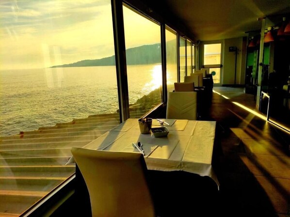 Dagelijks ontbijtbuffet inbegrepen