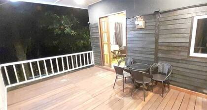 OYO Homes 90608 Kampung Sungai