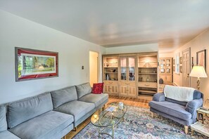 TV, fireplace - Stockbridge Home: Walk to Town Beach! (Stockbridge)