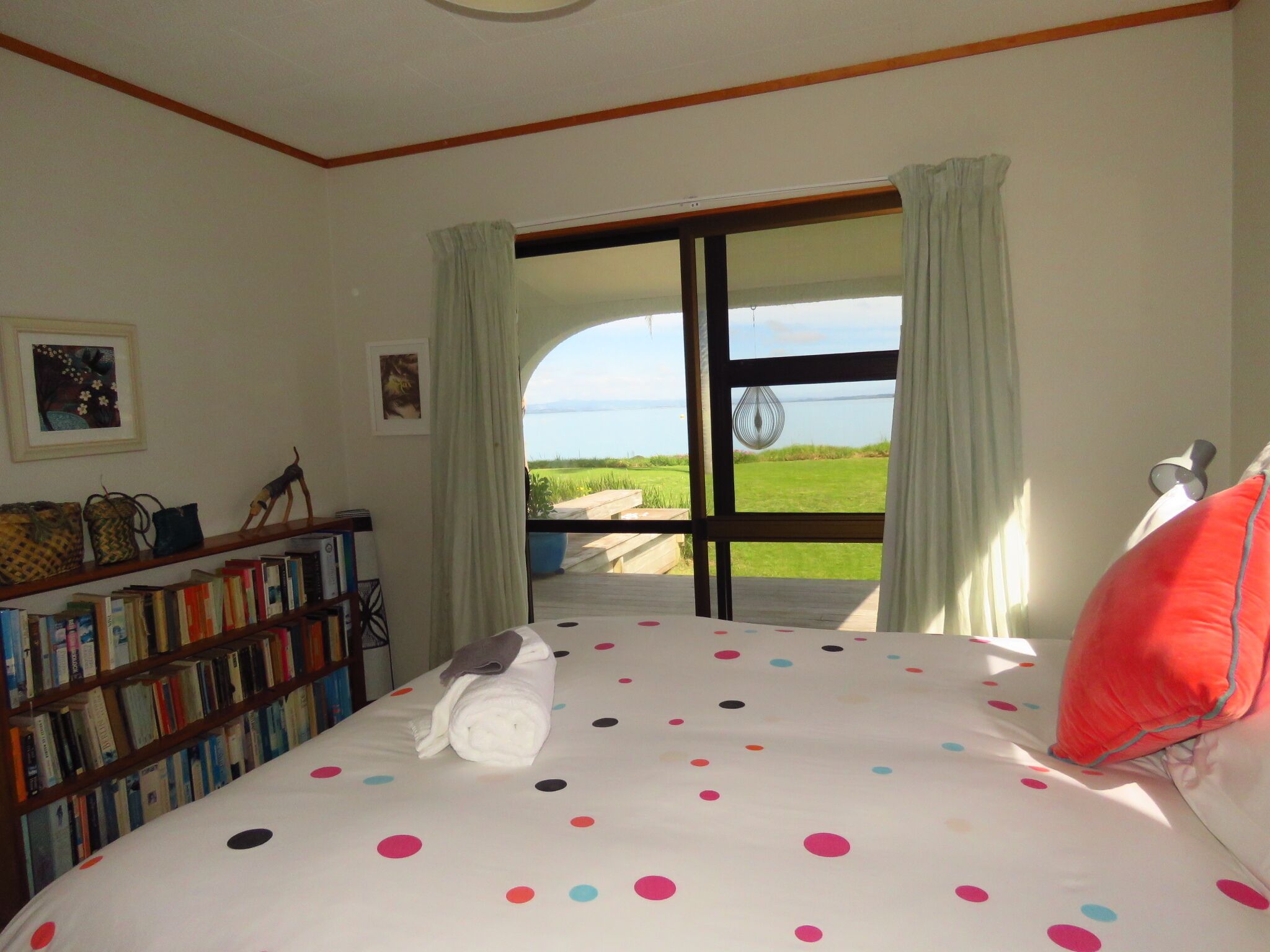 3 bedrooms, free WiFi, bed sheets