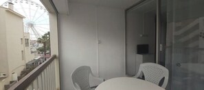 Buiten dineren