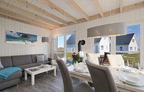Living room - Beautiful Home in Ostseeresort Olpenitz With 2 Bedrooms and Wifi (Kappeln)