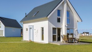 Unclassified image, 2 of 25, button - Beautiful Home in Ostseeresort Olpenitz With 2 Bedrooms and Wifi (Kappeln)