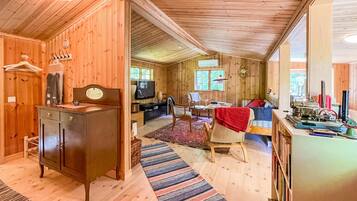 House | Living room | Smart TV