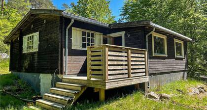 Amazing Home in Mollaryd With 2 Bedrooms and Wifi