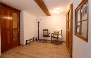 Casa | Sala de estar | Televisión y tenis de mesa 