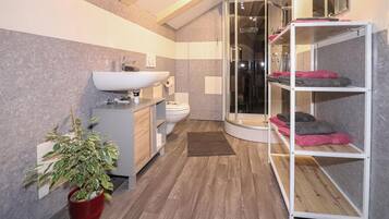 House | Bathroom