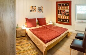 House | 2 bedrooms, free WiFi, bed sheets