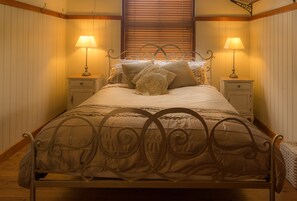 4 Schlafzimmer, Bügeleisen/Bügelbrett, kostenloses WLAN, Bettwäsche