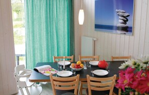 House (Deichblick 6 - Dorf 2) | Living room - Friedrichskoog/deichblick 6 (Friedrichskoog)