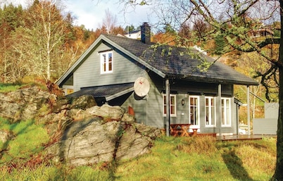Stunning Home in Seim With 2 Bedrooms and Wifi