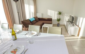 Apartment (Residentie Crystal ref. 84) | Living room - Residentie Crystal Ref. 84 (Ostend)