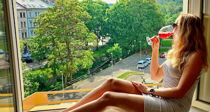 Park view/Netflix/Balcony/Coffee/Breakfast/Board Games/Books