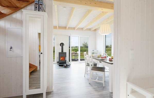 House | Living room | TV - Amazing Home in Ostseeresort Olpenitz With 2 Bedrooms and Wifi (Kappeln)