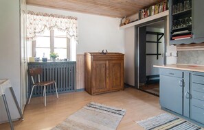 Apartment | Eigene Küche | Kühlschrank, Kochgeschirr/Geschirr/Besteck