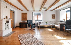 Apartment | Living room | TV - Awesome Apartment in Havdhem With 3 Bedrooms and Wifi (Havdhem)