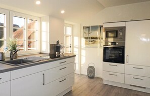 Apartment | Eigene Küche | Kühlschrank, Kochgeschirr/Geschirr/Besteck