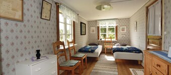 Stunning Home in Mårdaklev With 5 Bedrooms