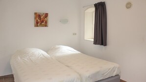 House - Amazing Home in De Moer With 2 Bedrooms and Wifi (De Moer)
