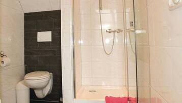 Apartemen | Kamar mandi