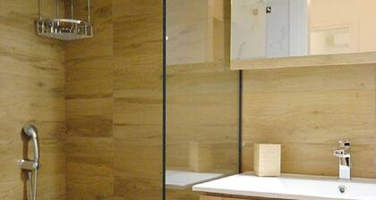 Central Heraklion Lovely Condo with Yard/ Garden. Ariadni.