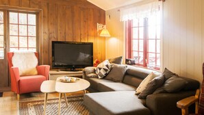 House | Living room - Beautiful Home in Rendalen With 4 Bedrooms (Rendalen)