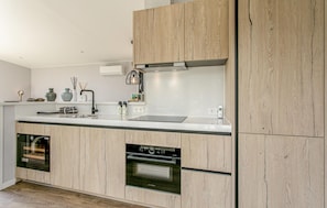 House | Private kitchen | Fridge, cookware/dishes/utensils - Stunning Home in Voorthuizen With Jacuzzi, Wifi and 2 Bedrooms (Voorthuizen)