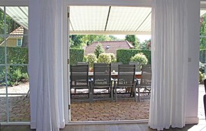 Living room - Amazing Home in Lunteren With 6 Bedrooms, Sauna and Wifi (Lunteren)