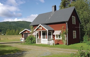 House | Exterior