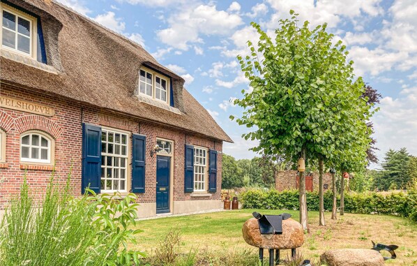 House | Exterior