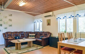 House | Living room | TV