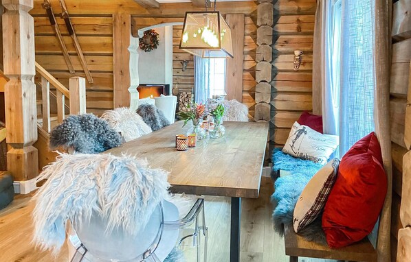 House | Living room