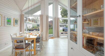 Awesome Home in Krems Ii/warderbrück With 3 Bedrooms, Sauna and Wifi