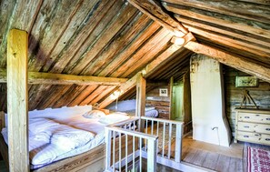 House | 2 bedrooms, free WiFi, bed sheets